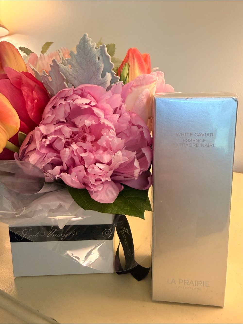 La Prairie Pink and Silver White Caviar Essence